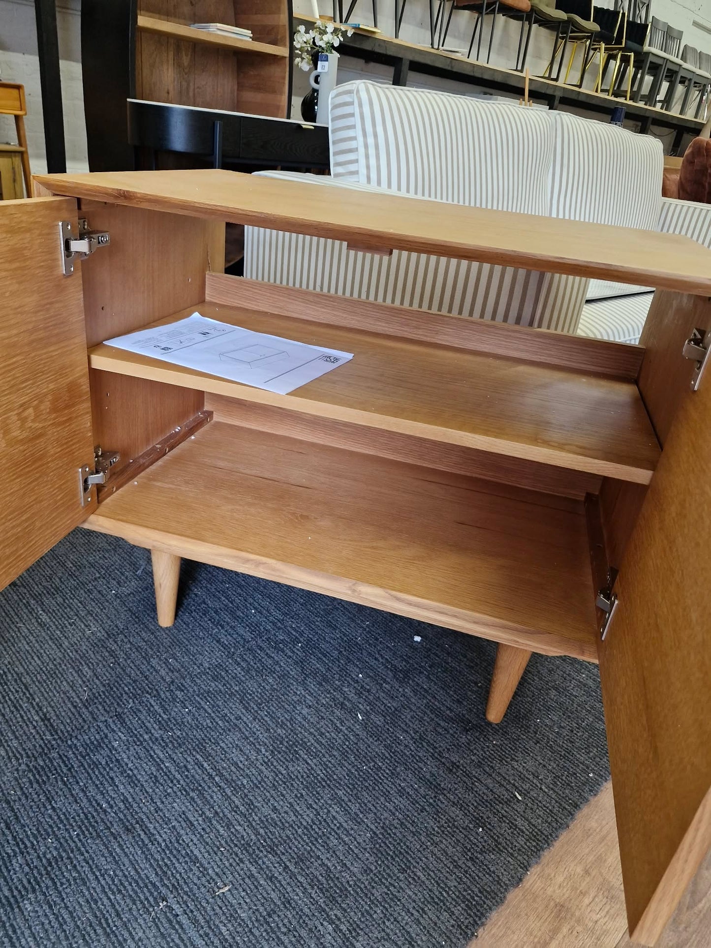 Vintage Style Small Cabinet / Dark Oak Vanity Unit