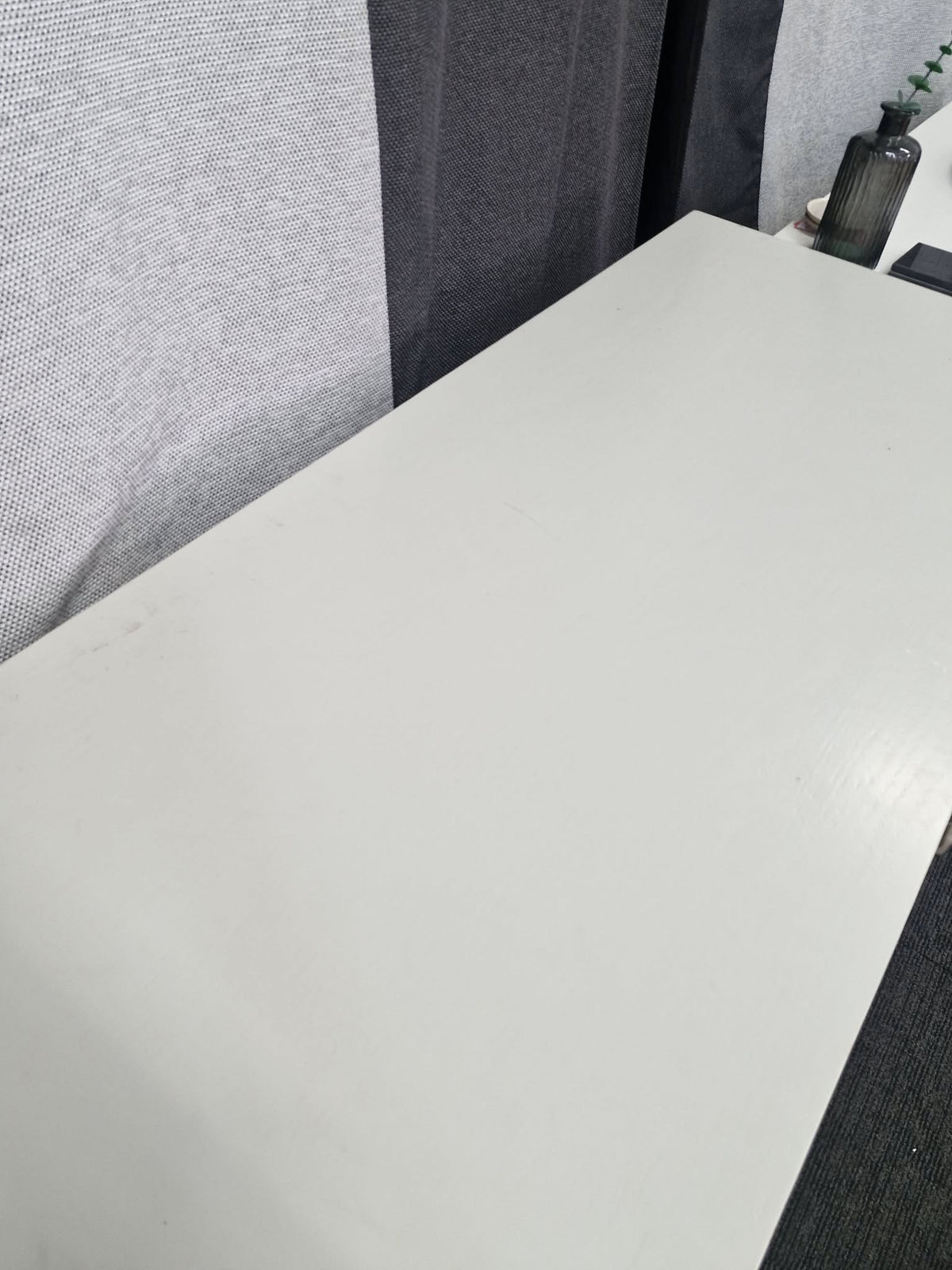 Light Grey 5 Drawer Dressing Table - Desk