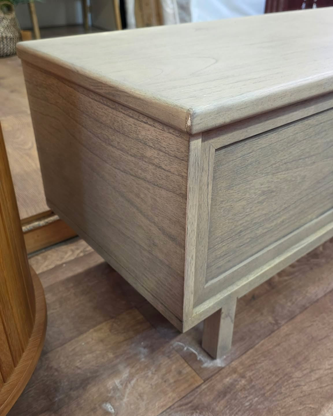 Grey Wood Japandi Style Sliding doors TV Stand 140cm