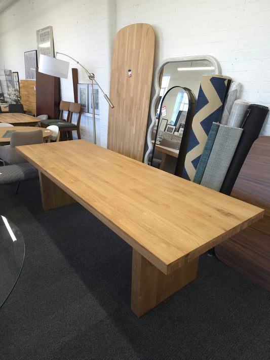 Large Solid Pine Dining Table 8-10 Seater, Farmhouse Style | La Redoute Malio
