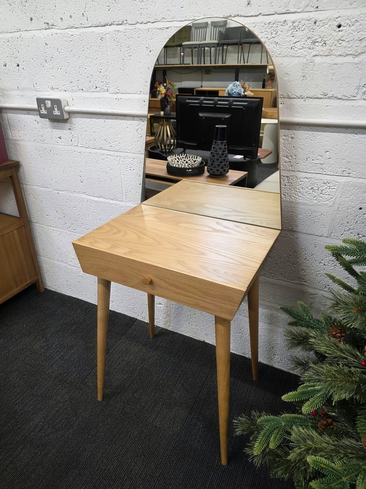 Oak Vintage Style Dressing Table with Mirror | La Redoute Clairoy