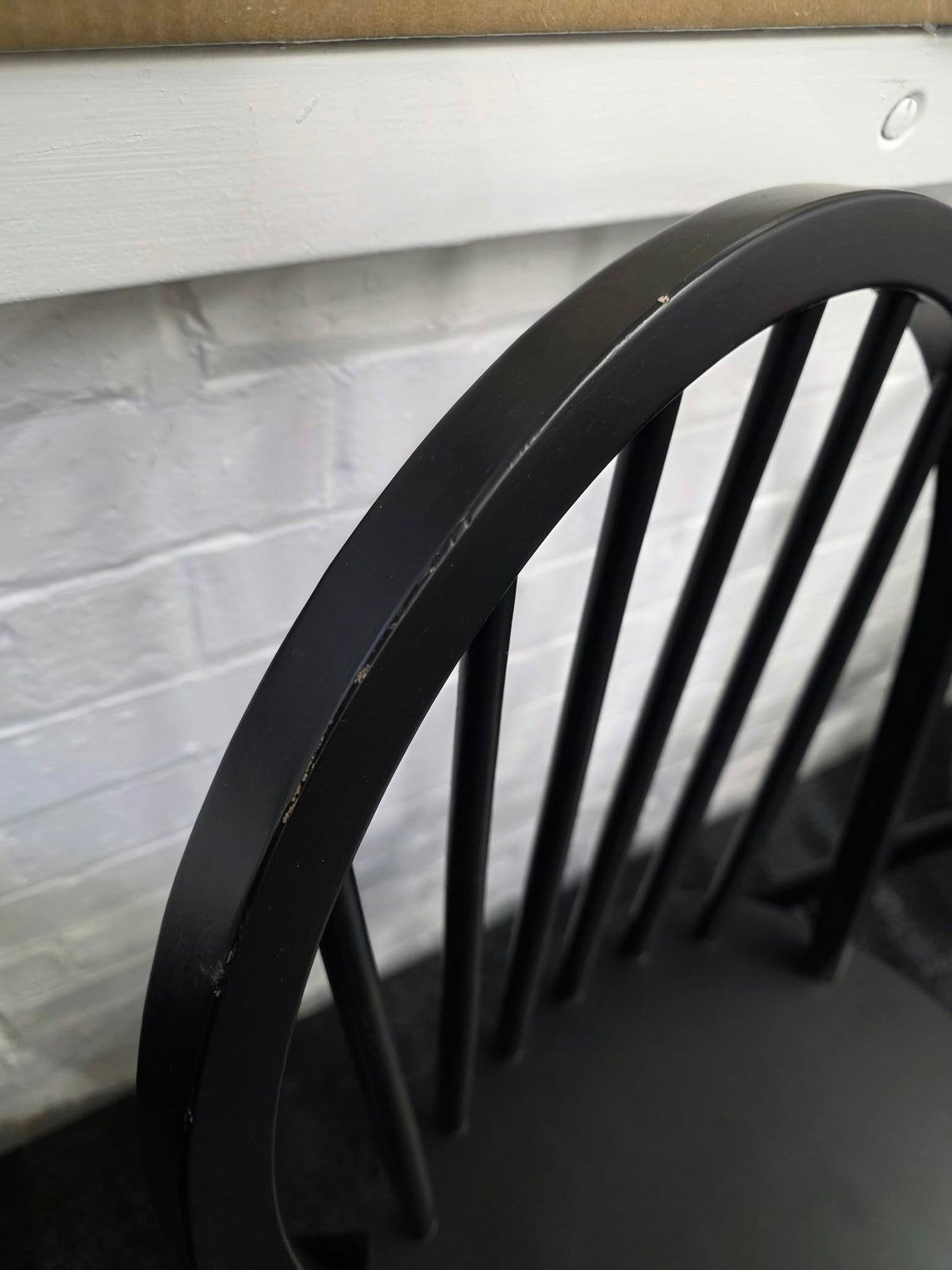 Set of 4 Black Windsor Spindle Back Wooden Dining Chairs