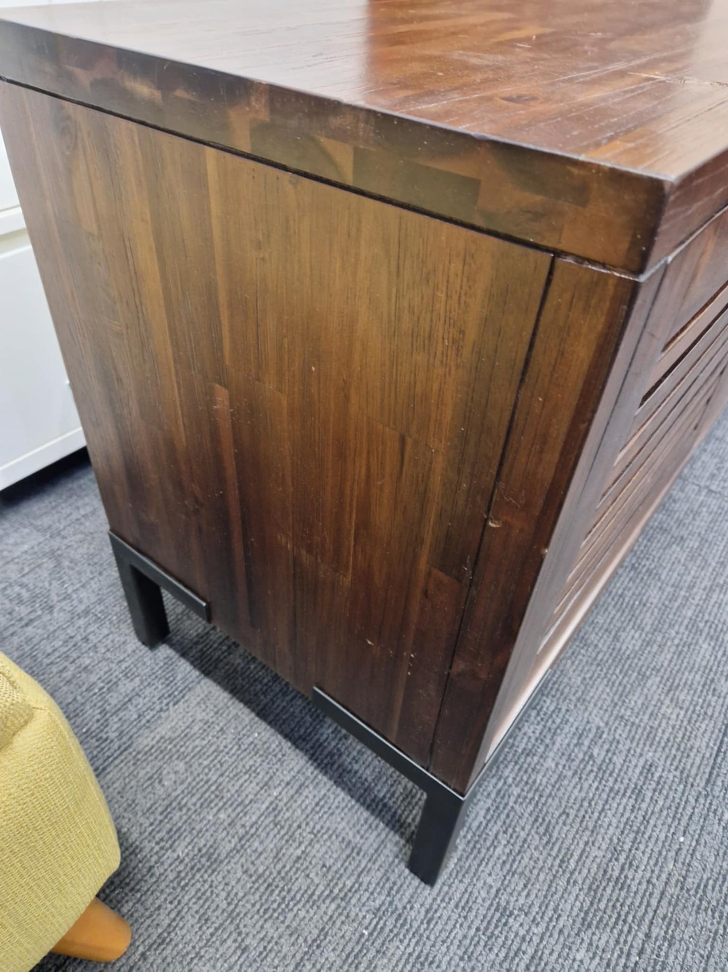 Solid Dark Wood TV Stand / Oak Furnitureland Detroit