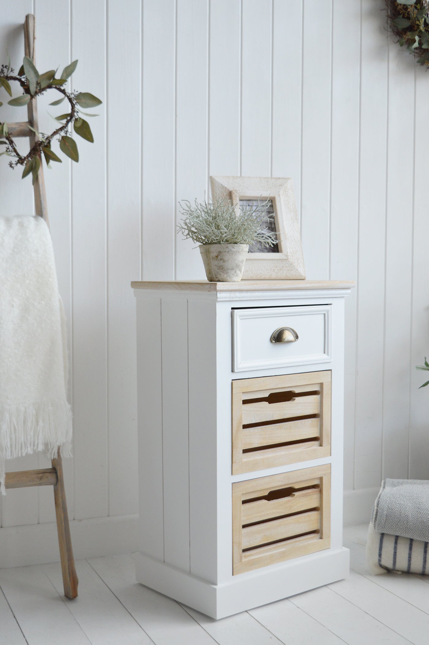 Set of 2 Bedside Table Cabinets