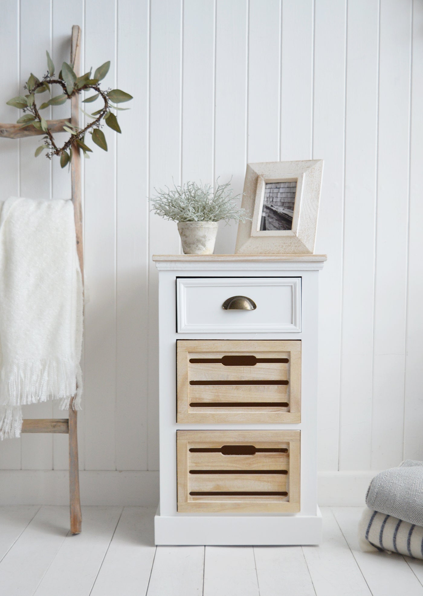 Set of 2 Bedside Table Cabinets