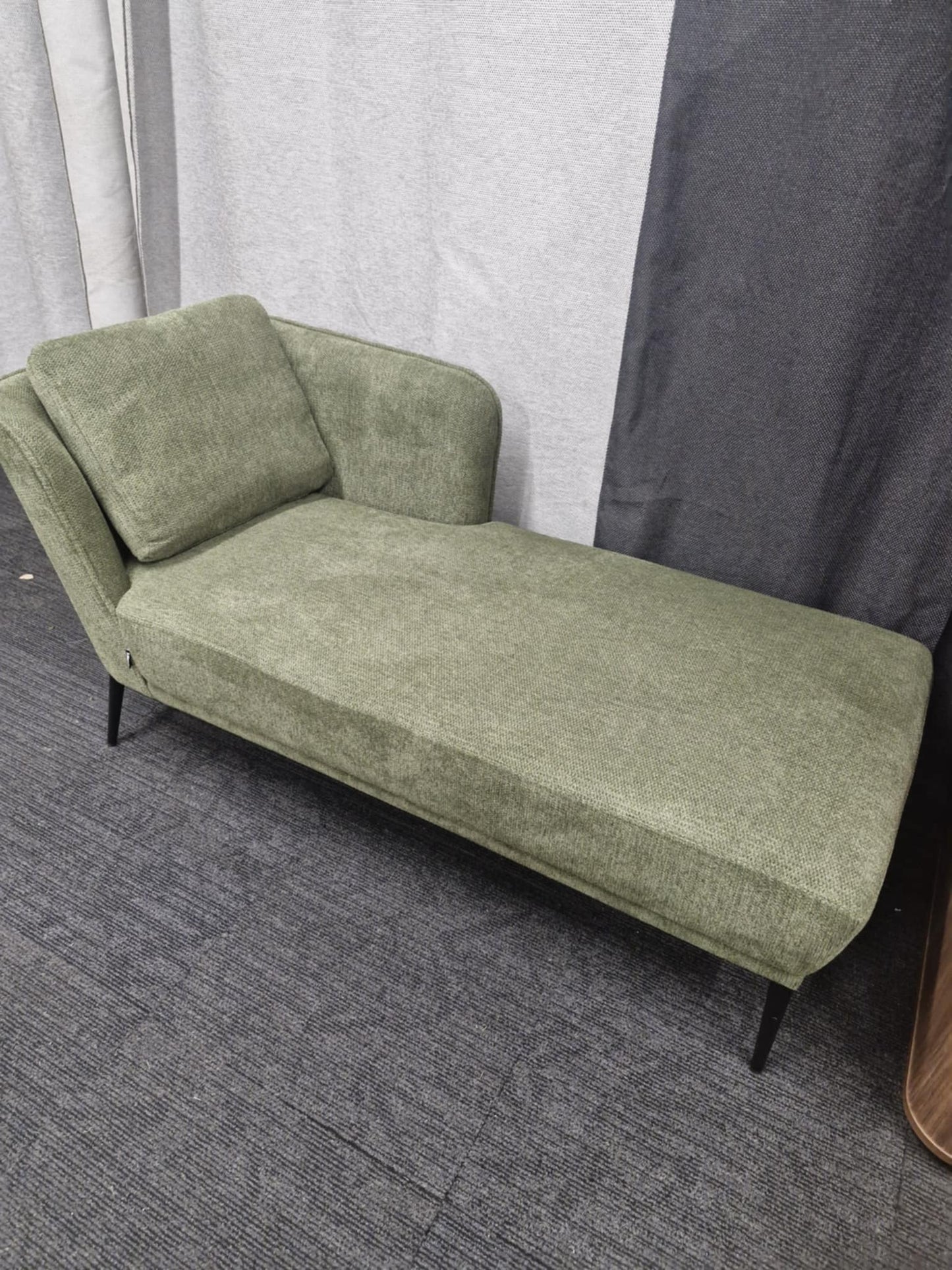 Chaise Lounge Dark Green / Left Hand side